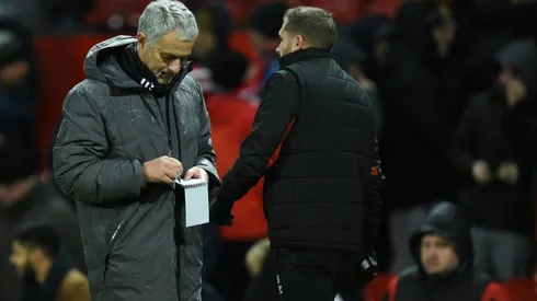 Mourinho won't give up on catching City