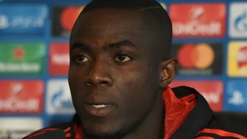 Manchester United's Bailly set for ankle surgery