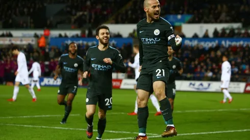 Record-breaker Guardiola relishes Tottenham test