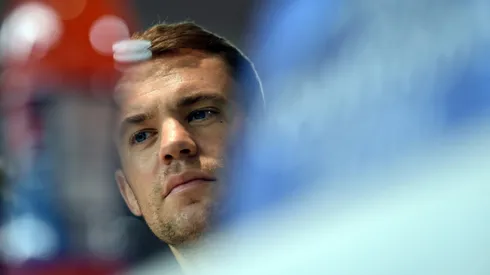 Injured Neuer vows to be fit for World Cup