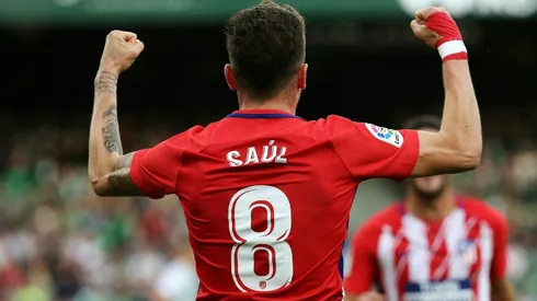 Saul strike keeps Atletico on Barca's tails