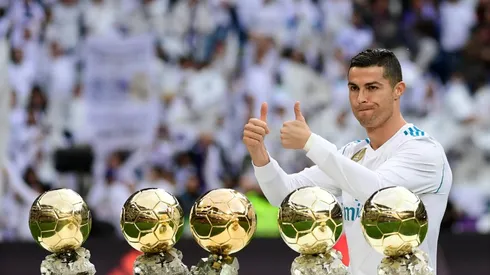 Ronaldo presents fifth Ballon d'Or to Bernabeu