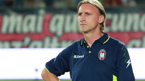 Nicola quits Serie A strugglers Crotone