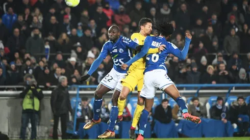 Emery shrugs off shock PSG loss