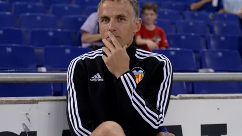 New England women's coach Neville in 'sexist' tweet row