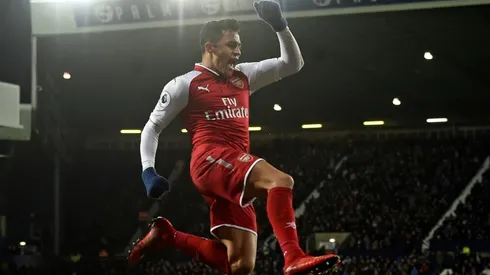 Sanchez signs for Manchester United, Mkhitaryan joins Arsenal