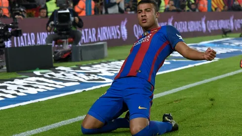 Barcelona loan Brazilian Rafinha to Inter Milan