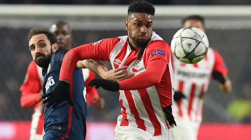 Brighton sign PSV's Locadia for club-record fee