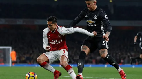 United open to January transfers amid Sanchez rumours