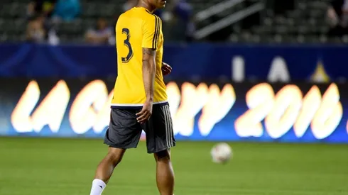 Former England defender Cole rejoins MLS Galaxy