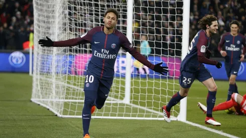 Injured Neymar thanks fans for support ahead of surgery