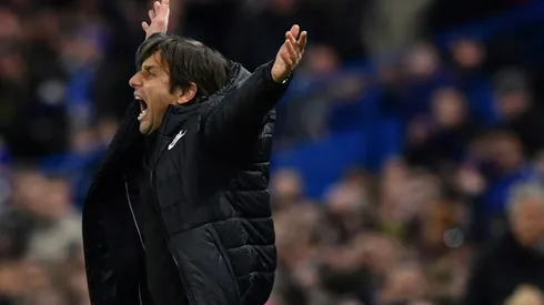 Chelsea capable of the 'incredible' to spring Barca surprise - Conte
