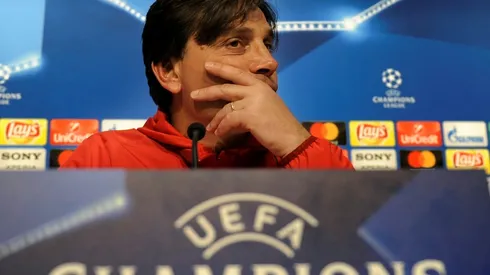 How to stop Sanchez? Tie him up, says Sevilla coach Montella