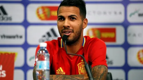 Spain midfielder Jonathan Viera heads to China