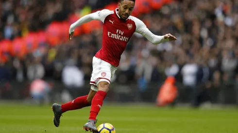 Arsenal announce record shirt deal with Emirates