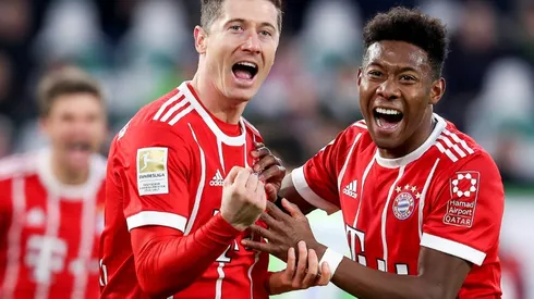 Last-gasp Lewandowski penalty rescues Bayern at Wolfsburg