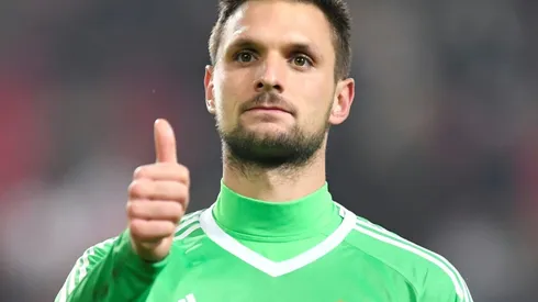 Germany goalkeeping hopeful Ulreich extends Bayern deal