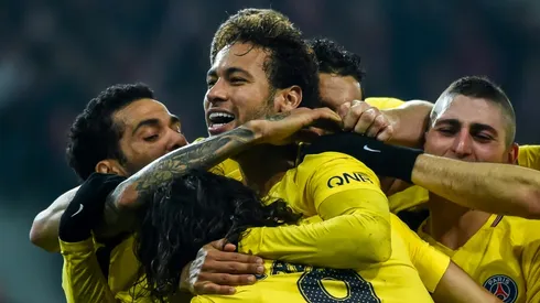 Neymar, PSG begin vital month in style