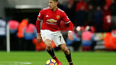 Manchester United seek a reaction on Sanchez's home bow
