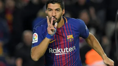Suarez gives Barcelona edge in Copa del Rey semi-finals