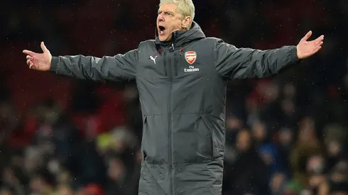 Wenger on the brink ahead of Milan crunch