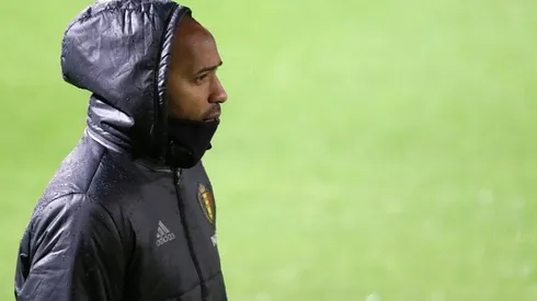 Henry ready to step in but wants Wenger to have 'last word'