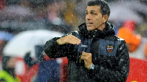 Levante dismiss Muniz after 15-match winless run