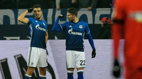 Pjaca boosts World Cup hopes to fire Schalke second