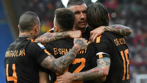 Ten-man Roma warm-up for Liverpool with 4-1 win over Chievo