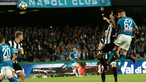 Napoli keep Serie A title hopes alive as Juventus held