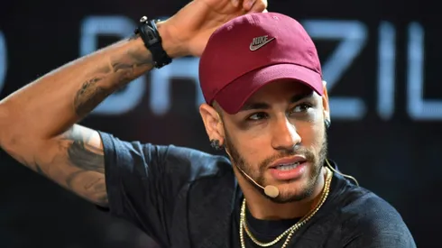 Neymar out until at least May 17, eyes 'dream' World Cup