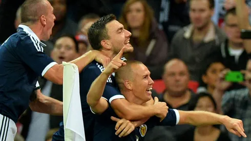 Rangers suspend Miller, captain Wallace