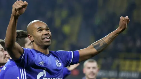 Dortmund out to settle score in derby duel at Schalke