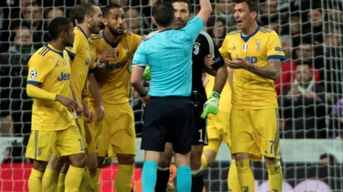 Pirlo calls on hot-headed Buffon for testimonial