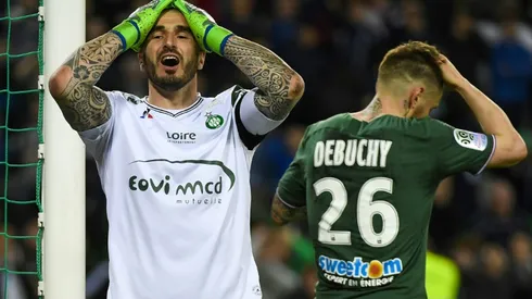 Champagne stays on ice as Debuchy own goal earns PSG draw