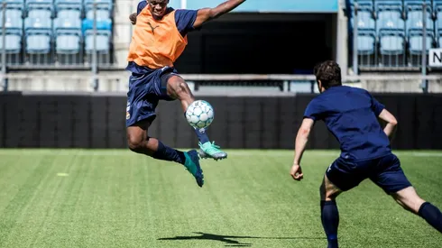 Bolt continues to fuel his pro football dreams in Norway