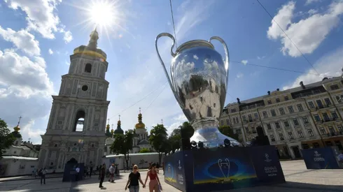 Liverpool bid to get stranded fans to Kiev fails