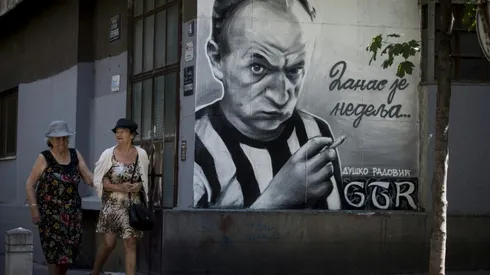 Serbian street artists make football the beautiful game