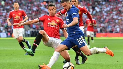 Hazard targets title to hint at Chelsea stay