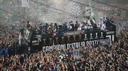 Six injured, two seriously, in Juventus title parade