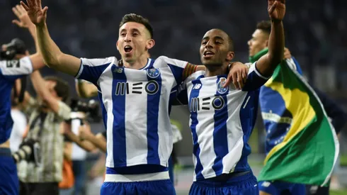Leicester sign defender Ricardo from Porto