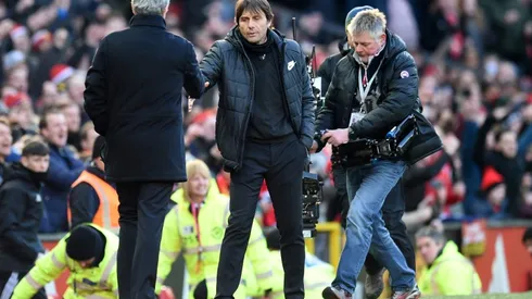 Mourinho hatchet buried as Conte seeks to save Chelsea's season