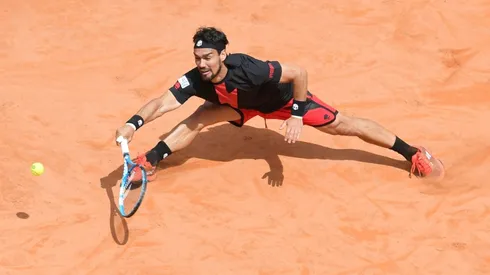 Thiem crashes in Rome, Halep demolishes Osaka