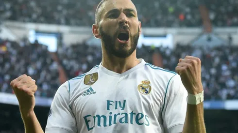 Benzema double strike sends Real into Champions League final