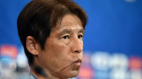 Japan coach wary of Lewandowski — and Volgograd heat
