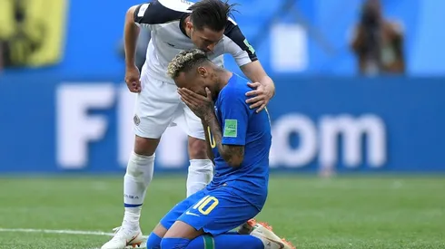 Neymar 'entitled to feel upset', says Brazil teammate Fagner