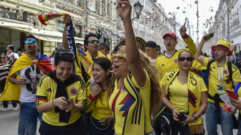 World Cup fans flock to party in Moscow's 'street of lights'