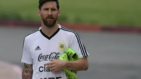 Messi under pressure at World Cup as France qualify