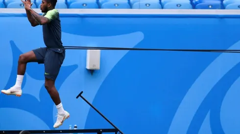 Fred completes transfer to 'biggest club in the world'