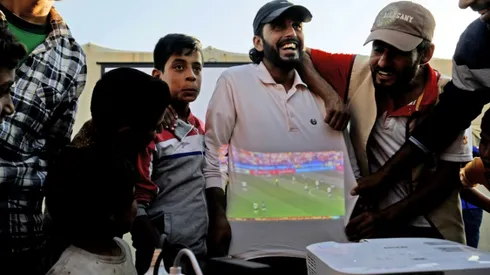 Displaced Syrians find relief in tent-side World Cup screenings